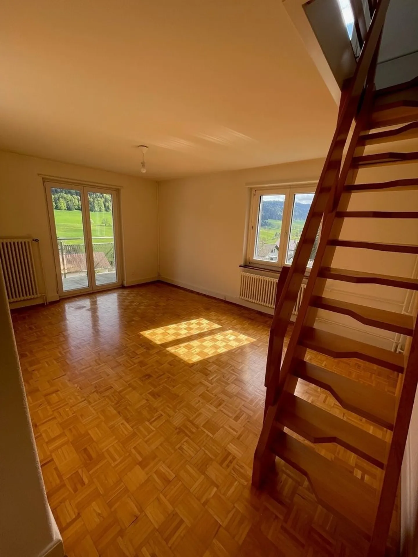 BEAUTIFUL APARTMENT FOR RENT IN DUPLEX IN A QUIET AREA - Photo 4 of 7