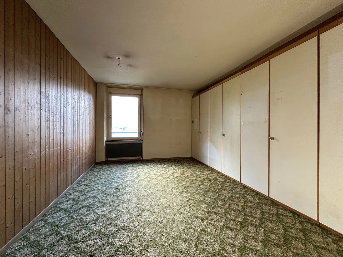 Geräumige Wohnung mit Loggia - Foto 6 von 11
