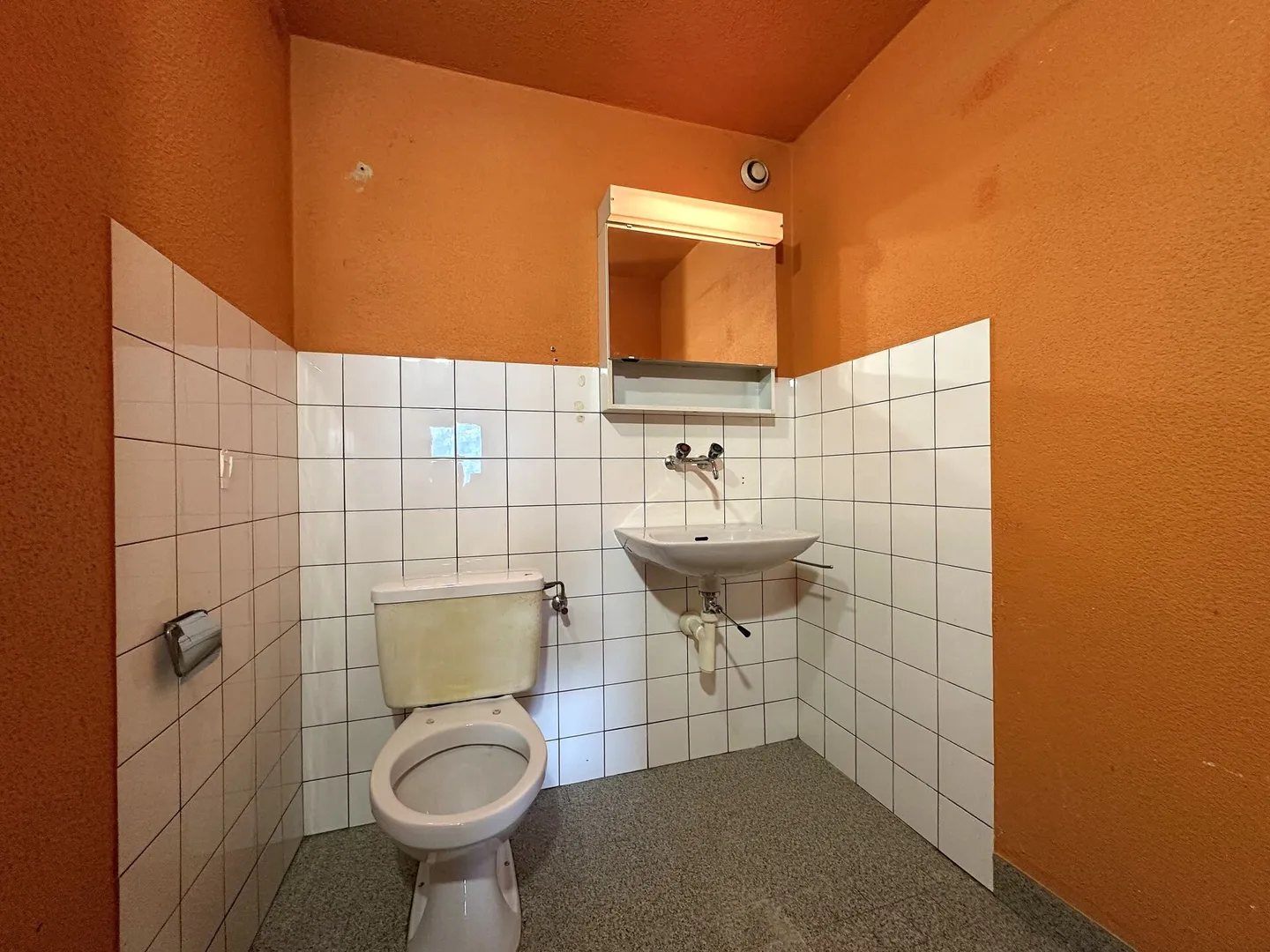 Geräumige Wohnung mit Loggia - Foto 9 von 11