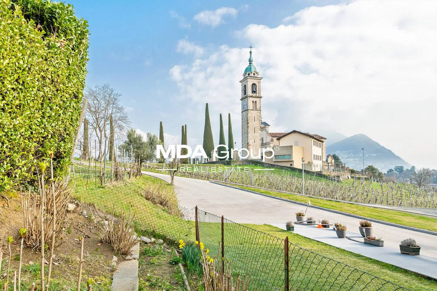 Casa unifamiliare - Collina d'Oro - Foto 2 di 13