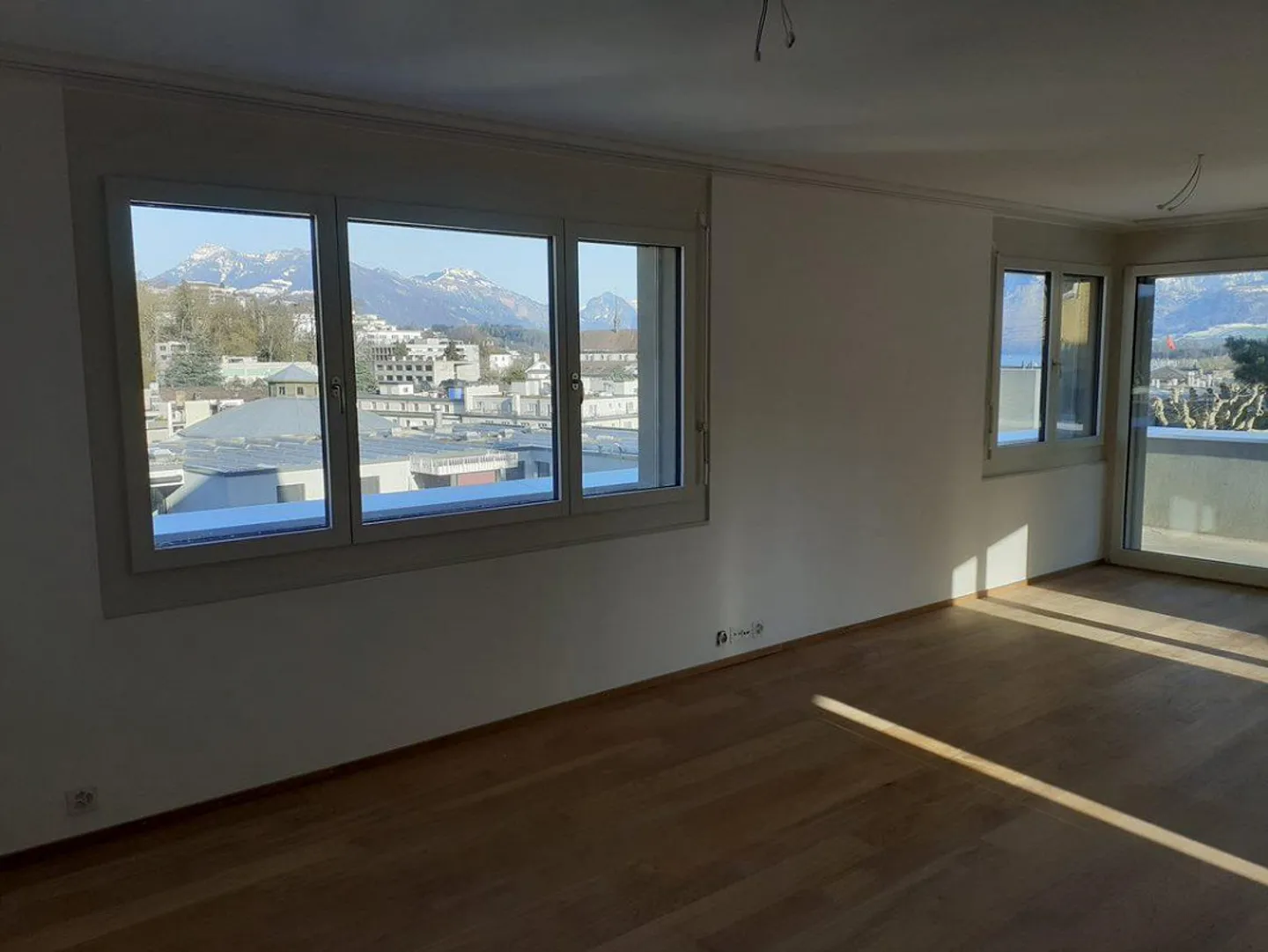 3.5-Zi-Wohnung (1. OG) , stadtmitte Luzern, mit schöner Aussicht - Foto 4 von 10