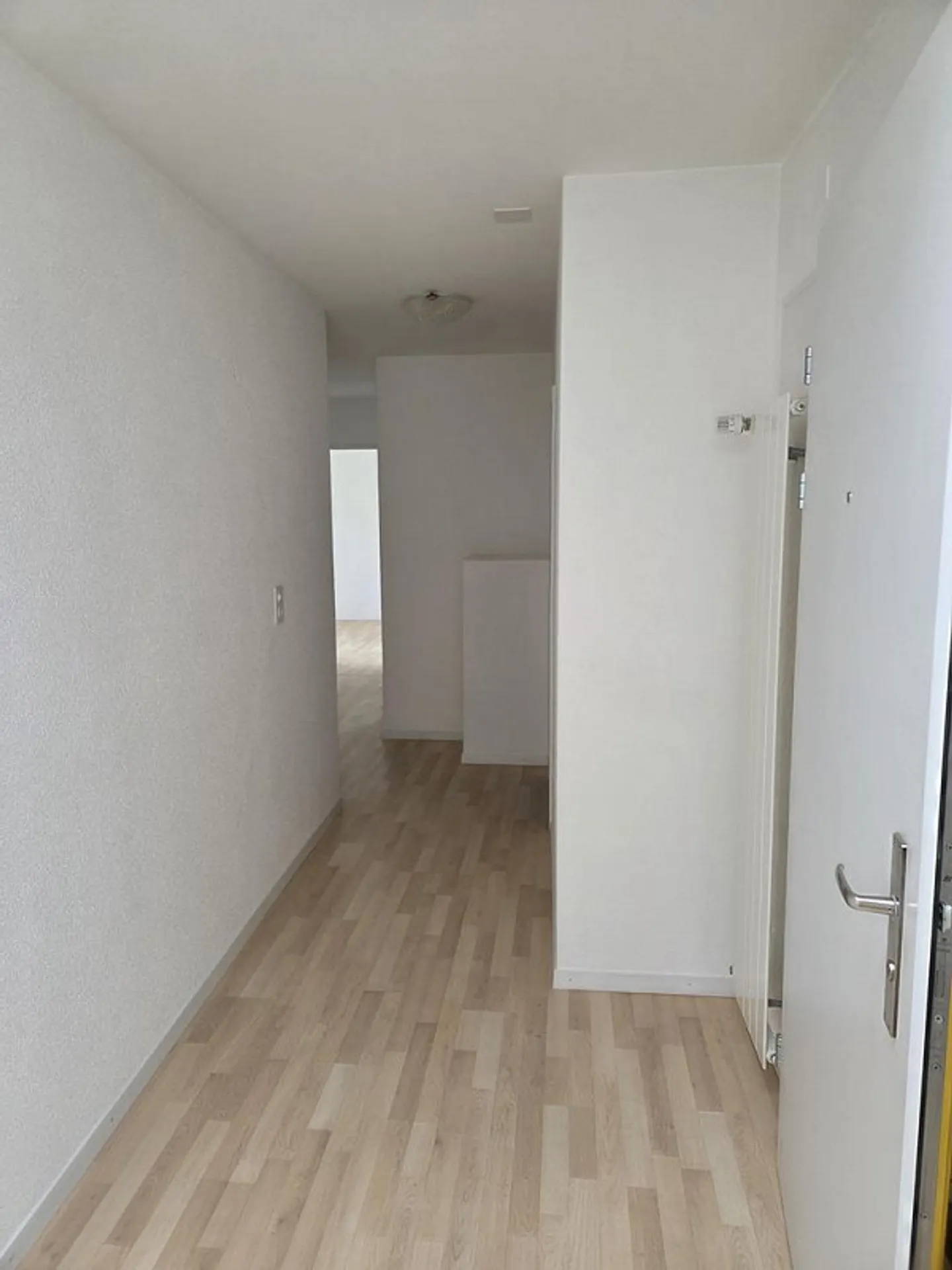 2.5 Room Apartment in Sunny Surroundings - Photo 4 of 9