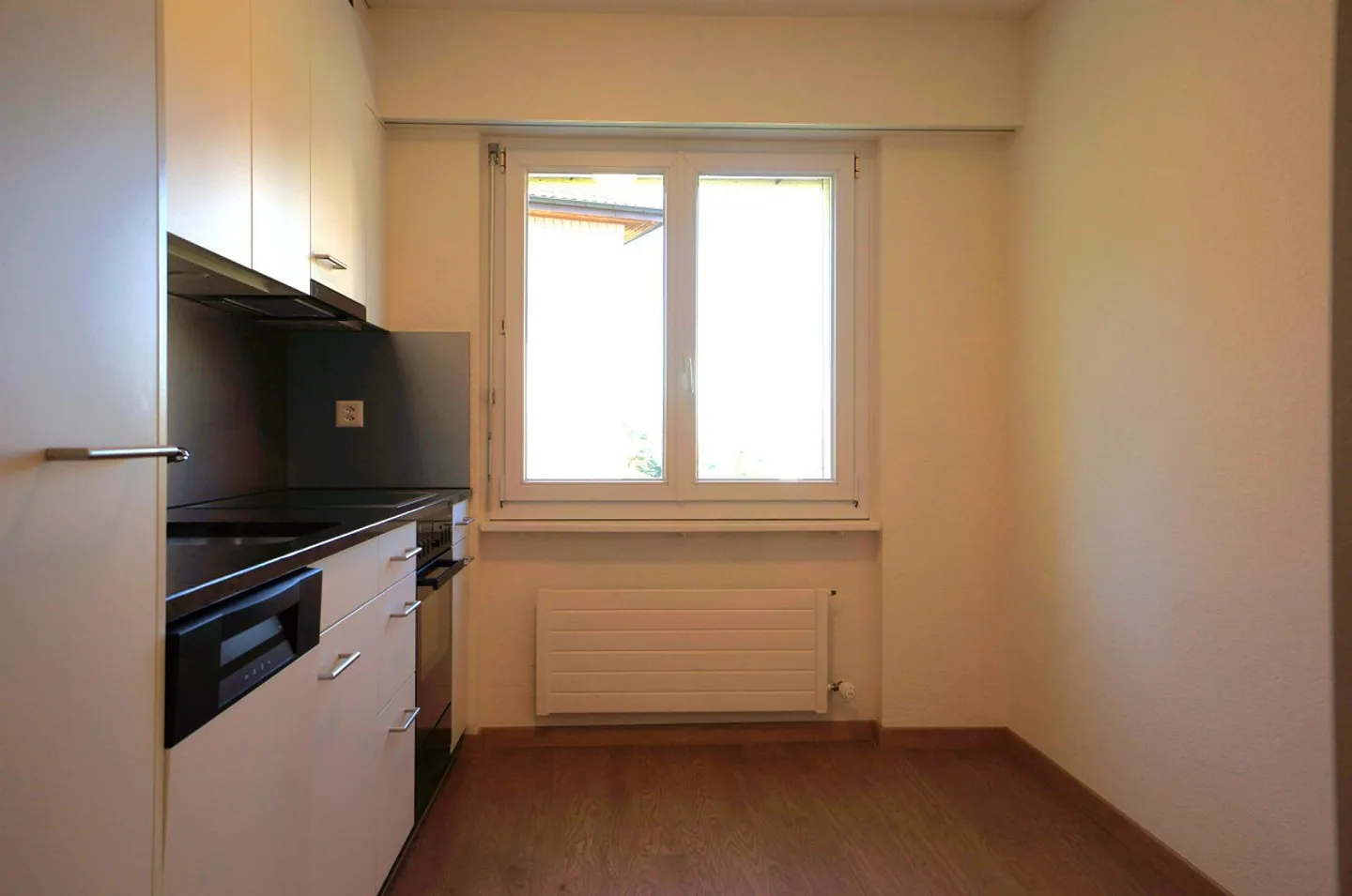 Appartamento soleggiato di 4,5 stanze - Foto 4 di 11