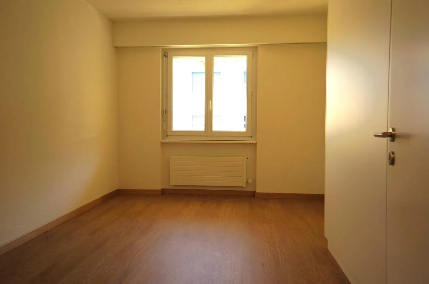 Appartamento soleggiato di 4,5 stanze - Foto 5 di 11