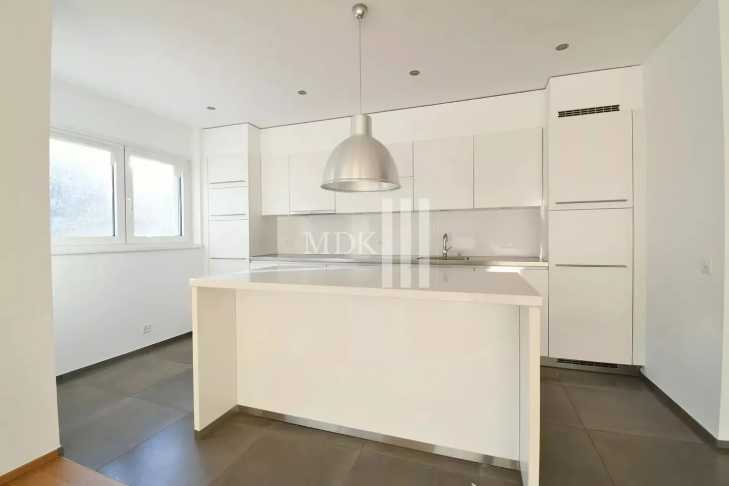 4.5 Room Apartment - Photo 4 of 13