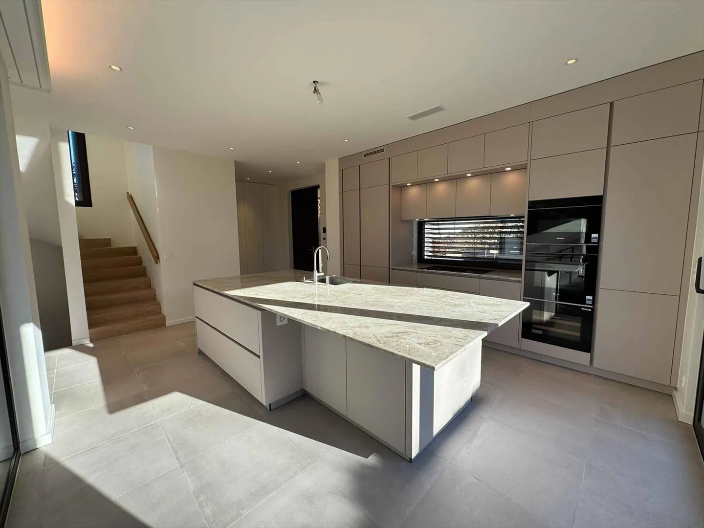 Villa 7 stanze - Foto 4 di 10