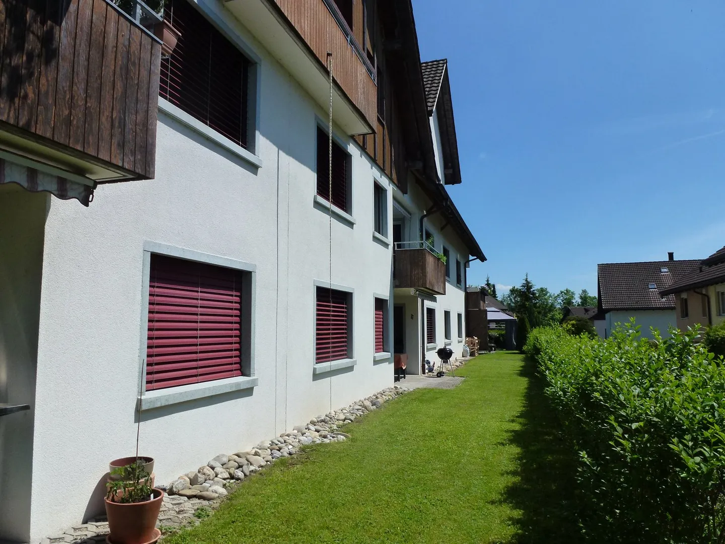 Renovierte Wohnung mit Garten - Foto 2 von 17