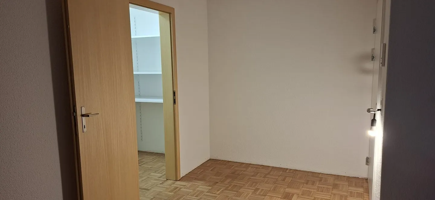 Renovierte Wohnung mit Garten - Foto 6 von 17