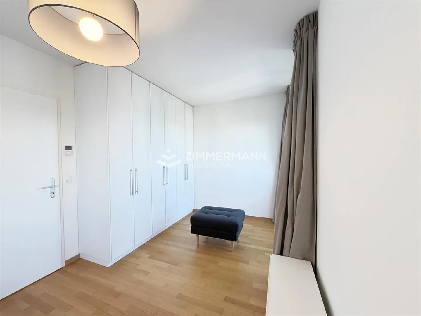 Elegant Penthouse with Terrace - Photo 12 of 13