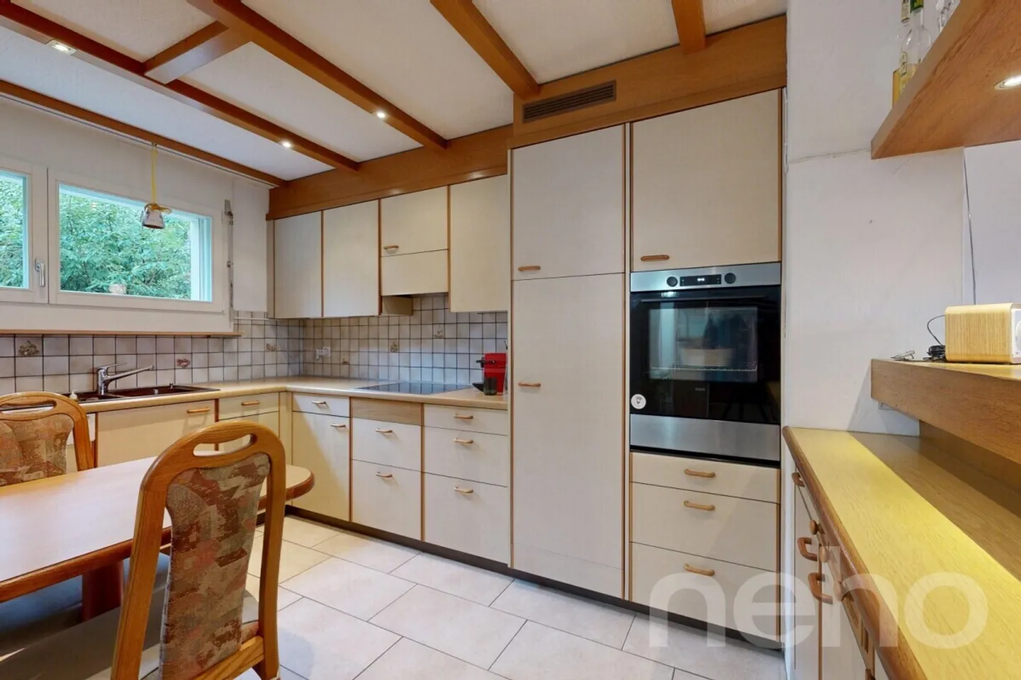 Charmante maison de ville de 4,5 pièces avec grenier aménagé - Photo 2 sur 12