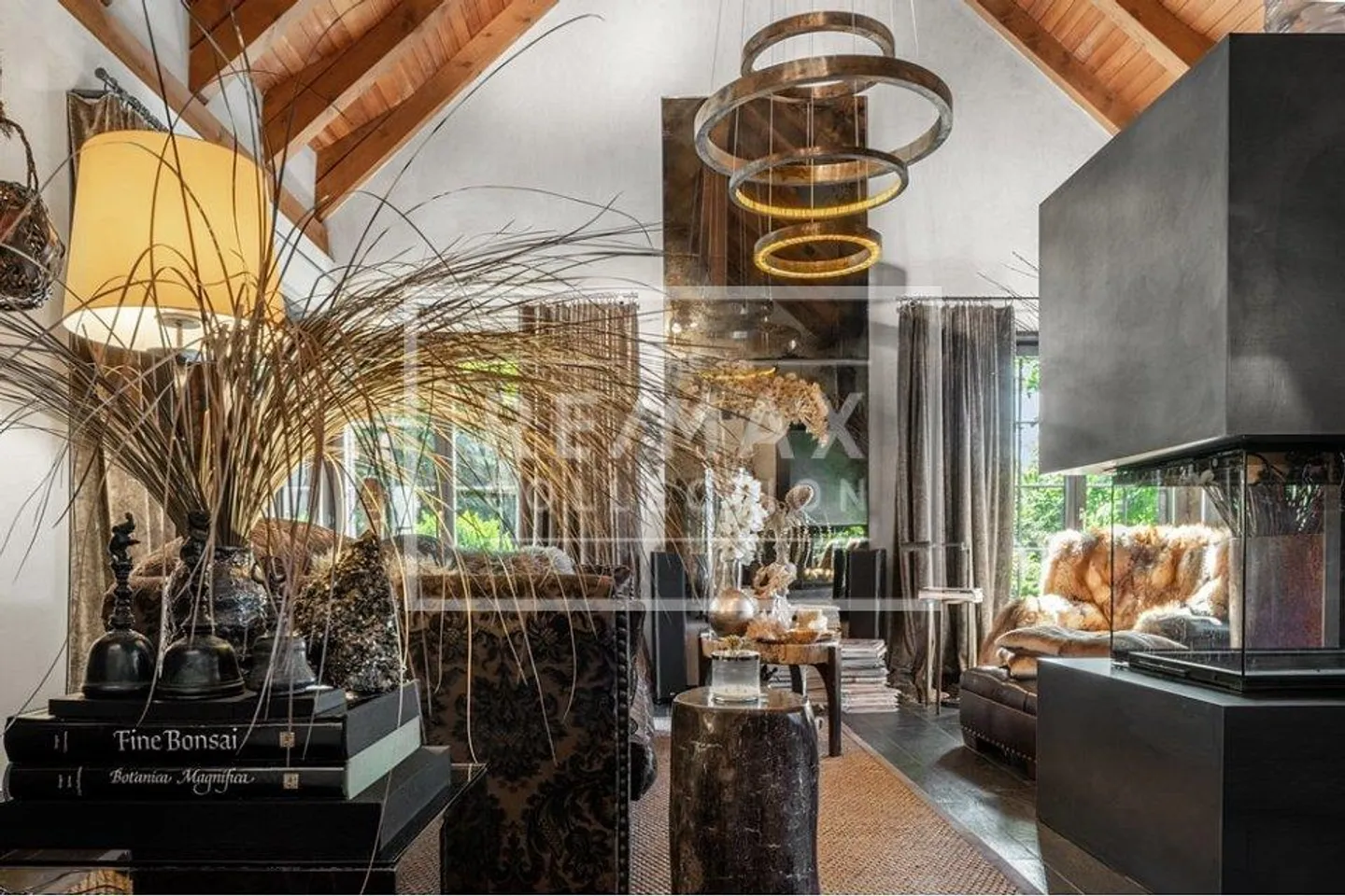 Casa unifamiliare lussuosa con massima privacy ed esclusività... - Foto 4 di 13