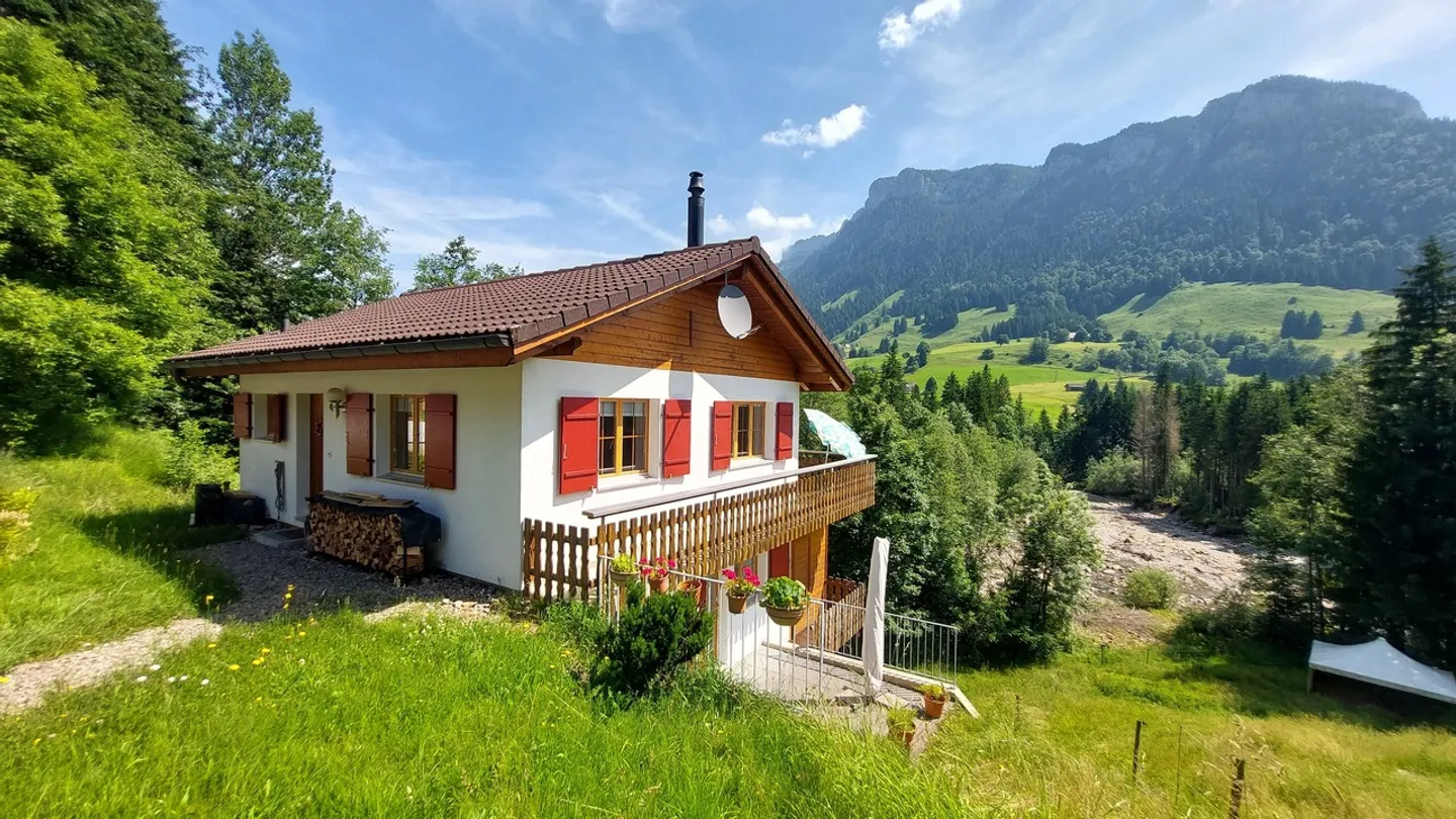 Einfamilienhaus kaufen - Foto 1 von 12