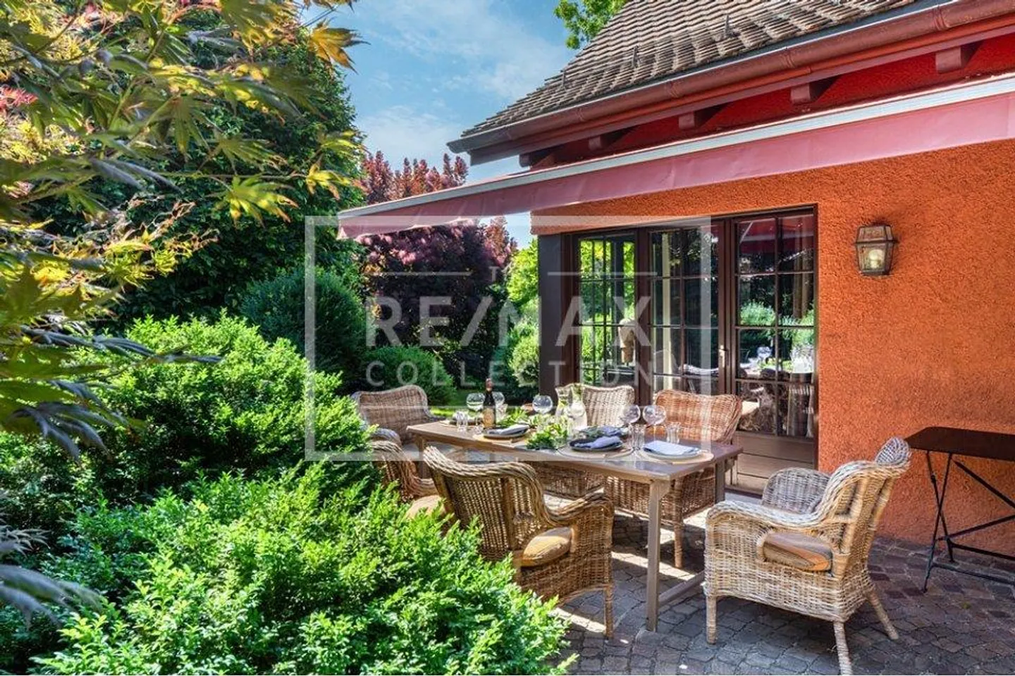 Casa unifamiliare lussuosa con massima privacy ed esclusività... - Foto 3 di 13