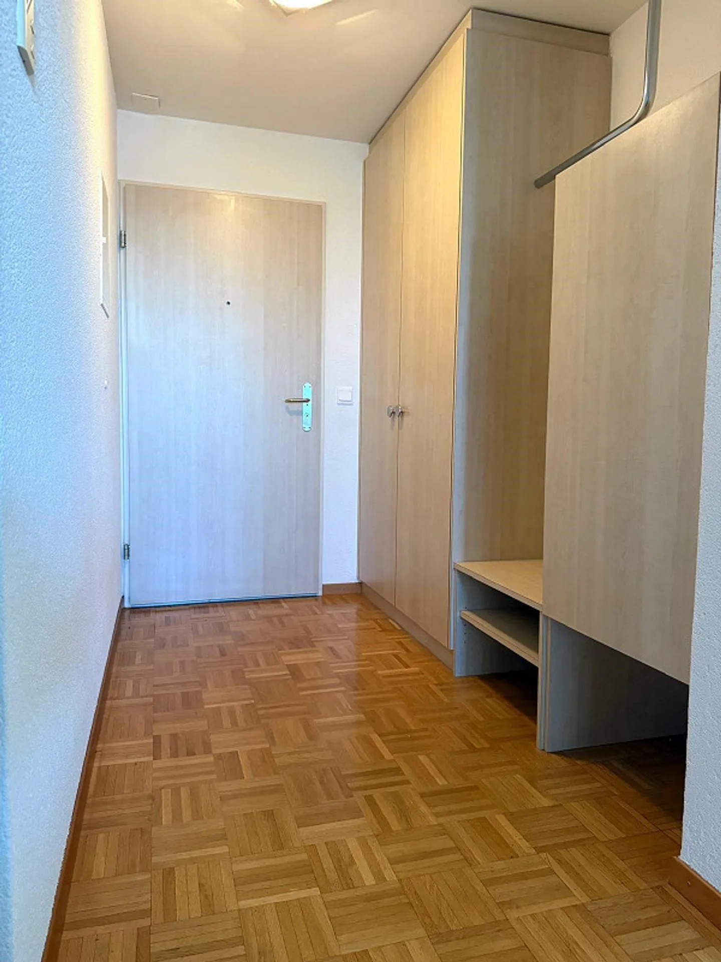 Spacious, light-flooded 4.5 room apartment - Photo 8 of 11