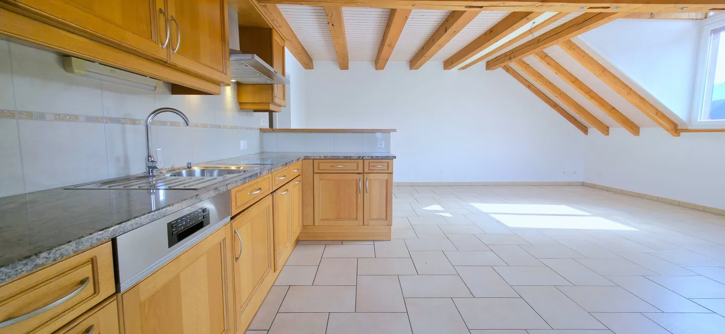 Appartamento 4,5 camere incantevole - Foto 3 di 13