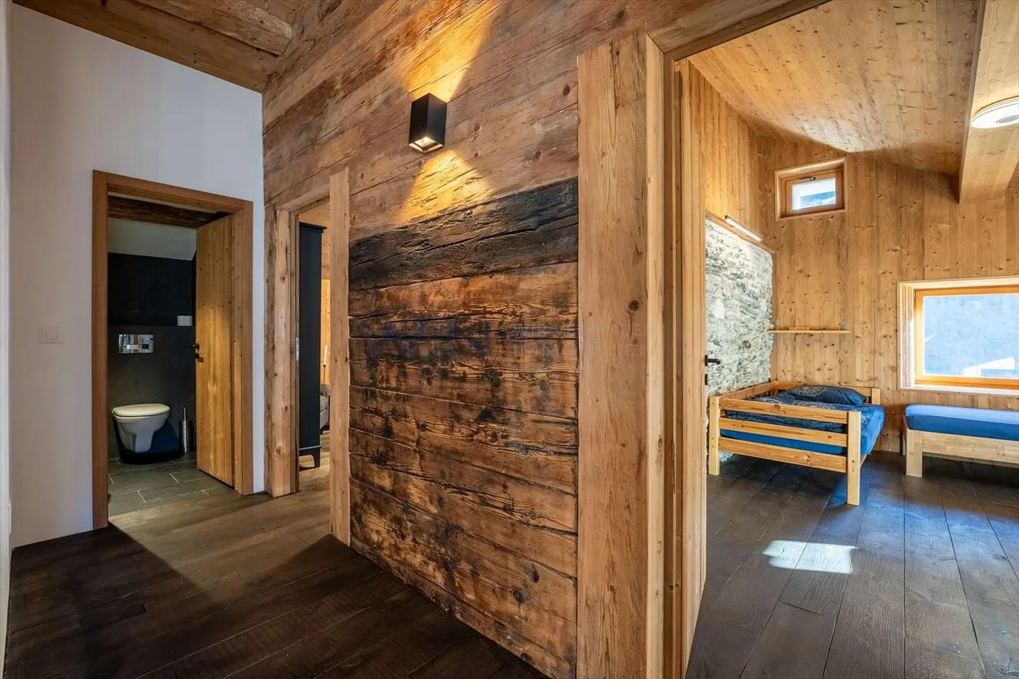 Élégance alpine dans une finition moderne - Photo 8 sur 10