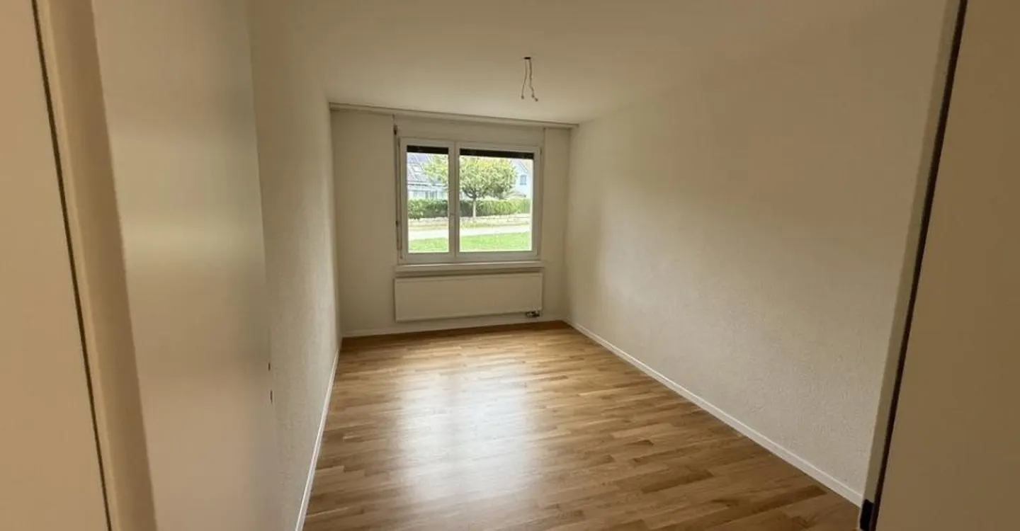 Tanto spazio per sentirsi bene - Appartamento di 5,5 stanze con due balconi - Foto 6 di 8