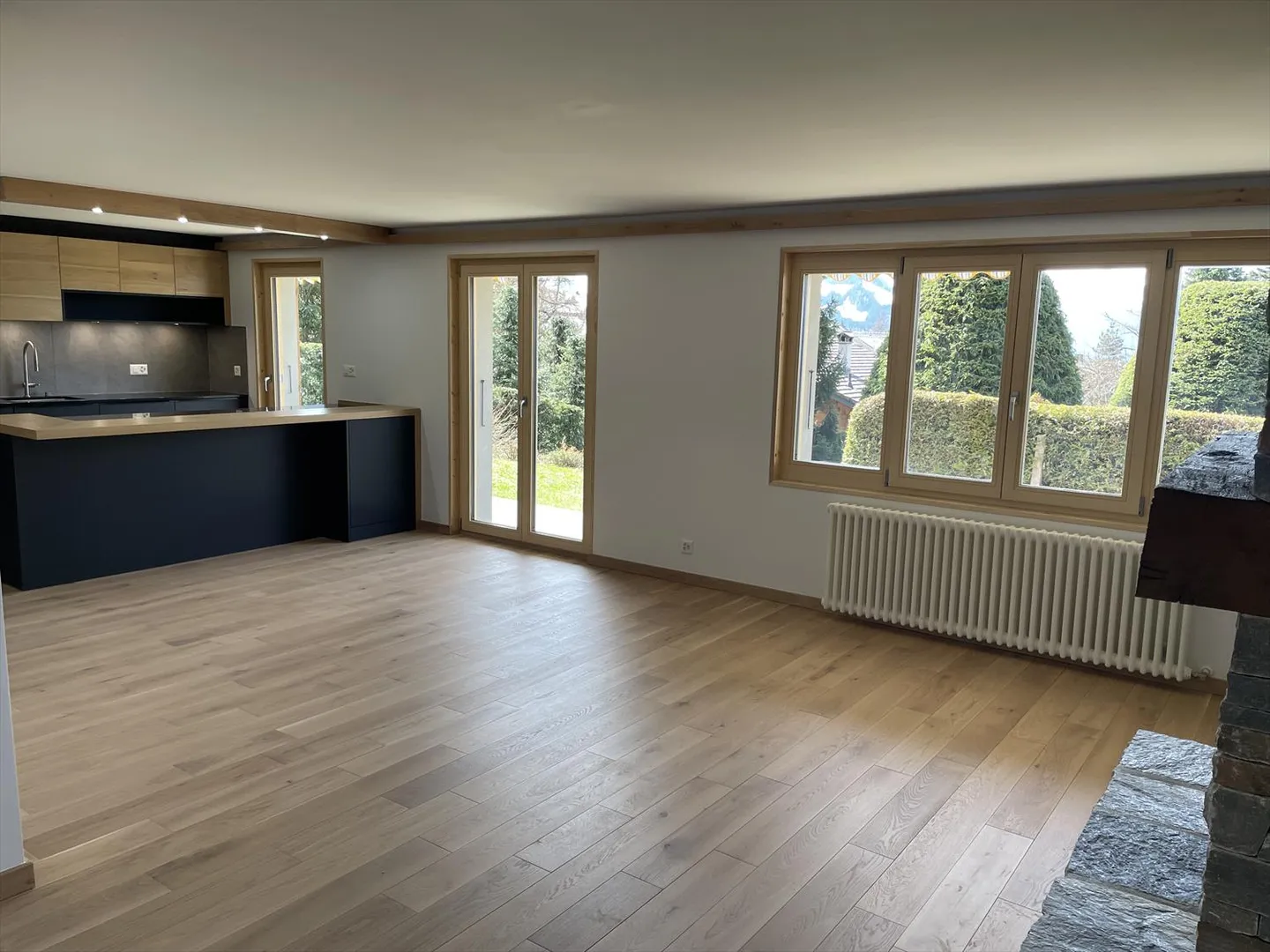Appartamento con terrazza, 4 stanze - Foto 3 di 16