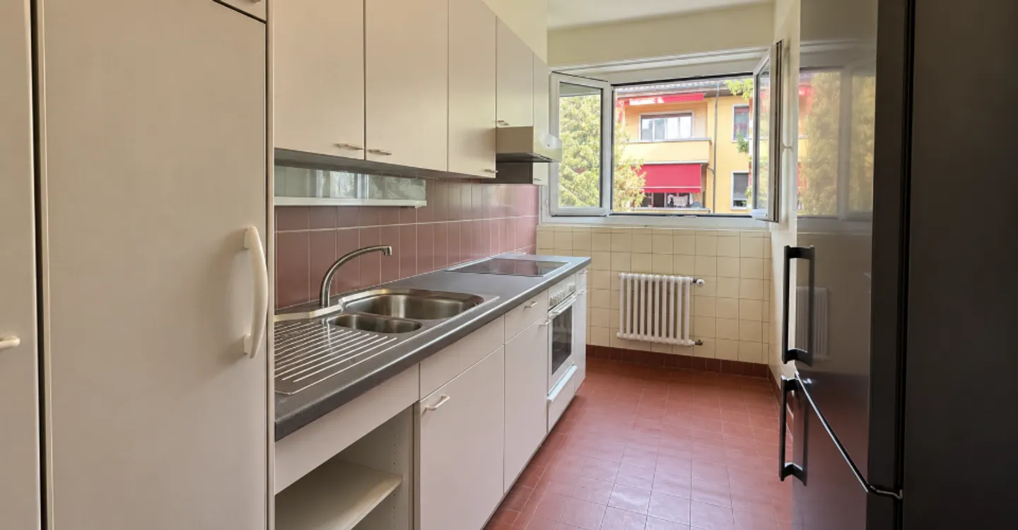 Nice 3.5 pcs for rent in Lausanne - Photo 4 of 5