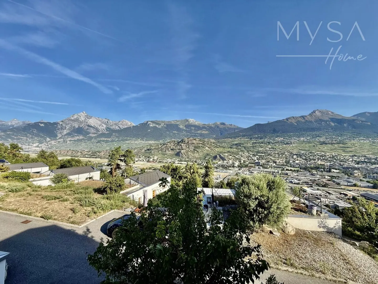 Villa moderne avec vue panoramique sur la vallée du Rhône - Foto 4 di 10