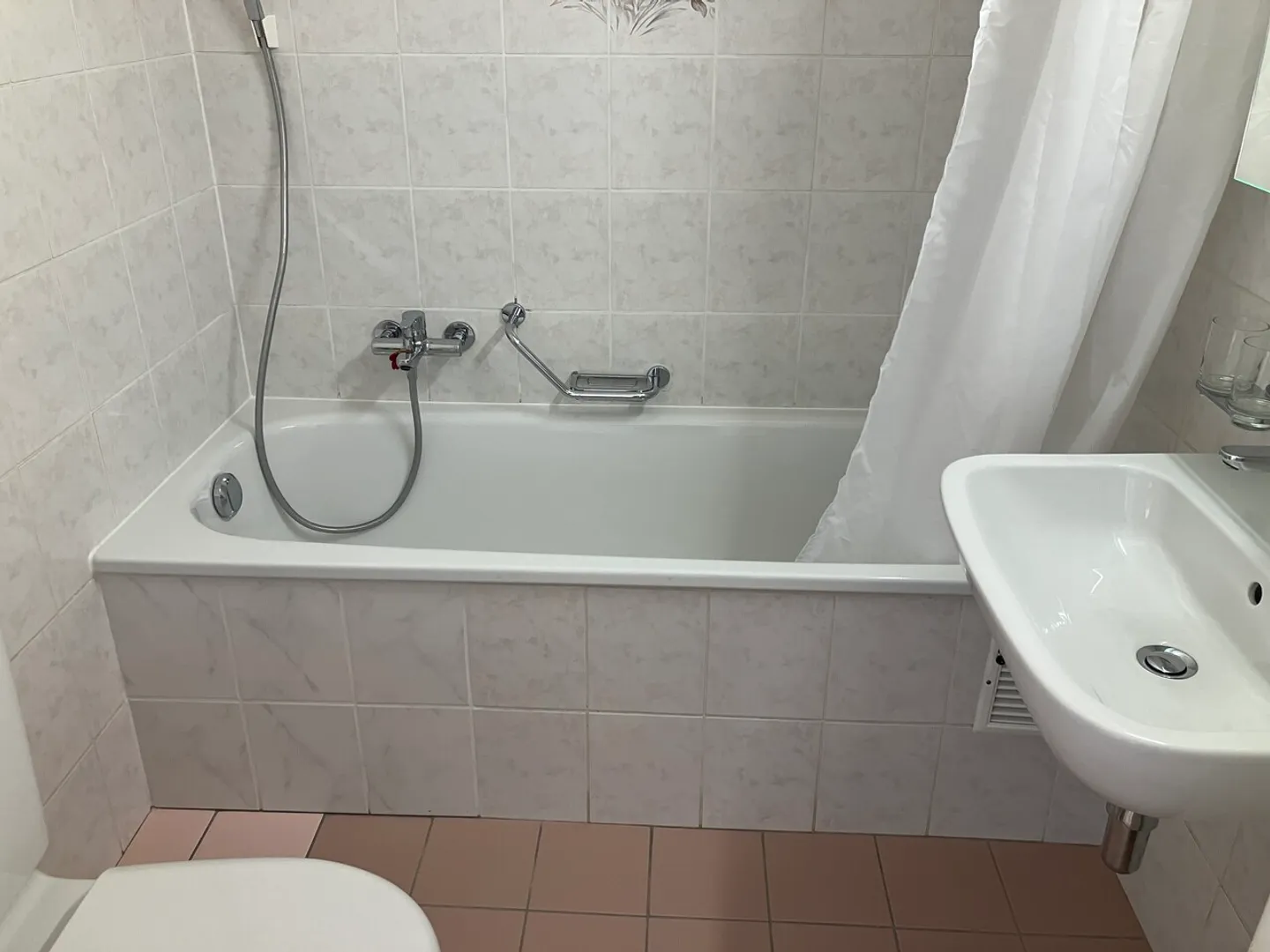 Ihre Wohnung im Zentrum von Lausanne! - Foto 10 von 11