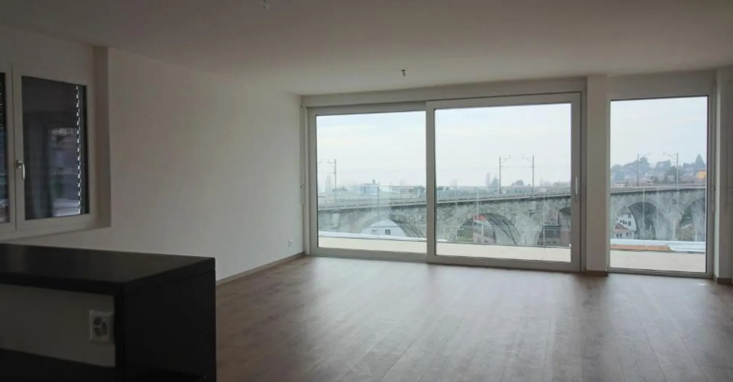 Duplex Élégant avec Terrasse - Photo 3 sur 11