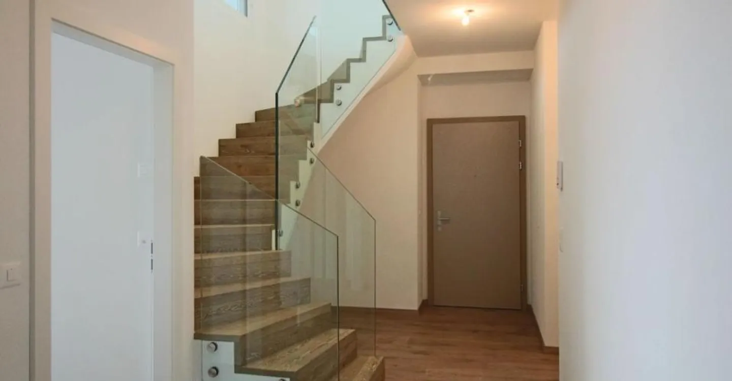 Duplex Élégant avec Terrasse - Photo 4 sur 11