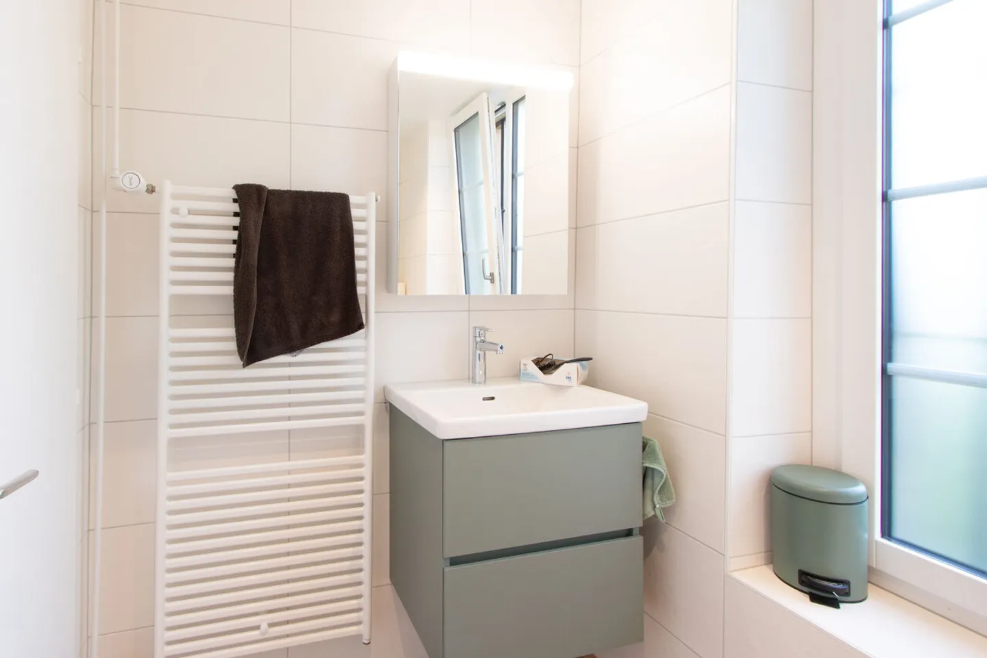 Appartement récemment rénové de 2 pièces à Morat - Photo 6 sur 7