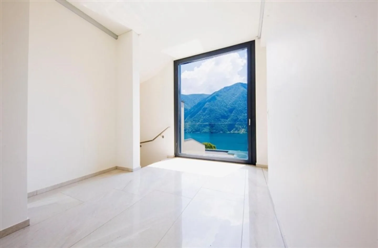 Prestigious Duplex Apartment New Residence in Lugano Castagnola - Photo 6 of 16
