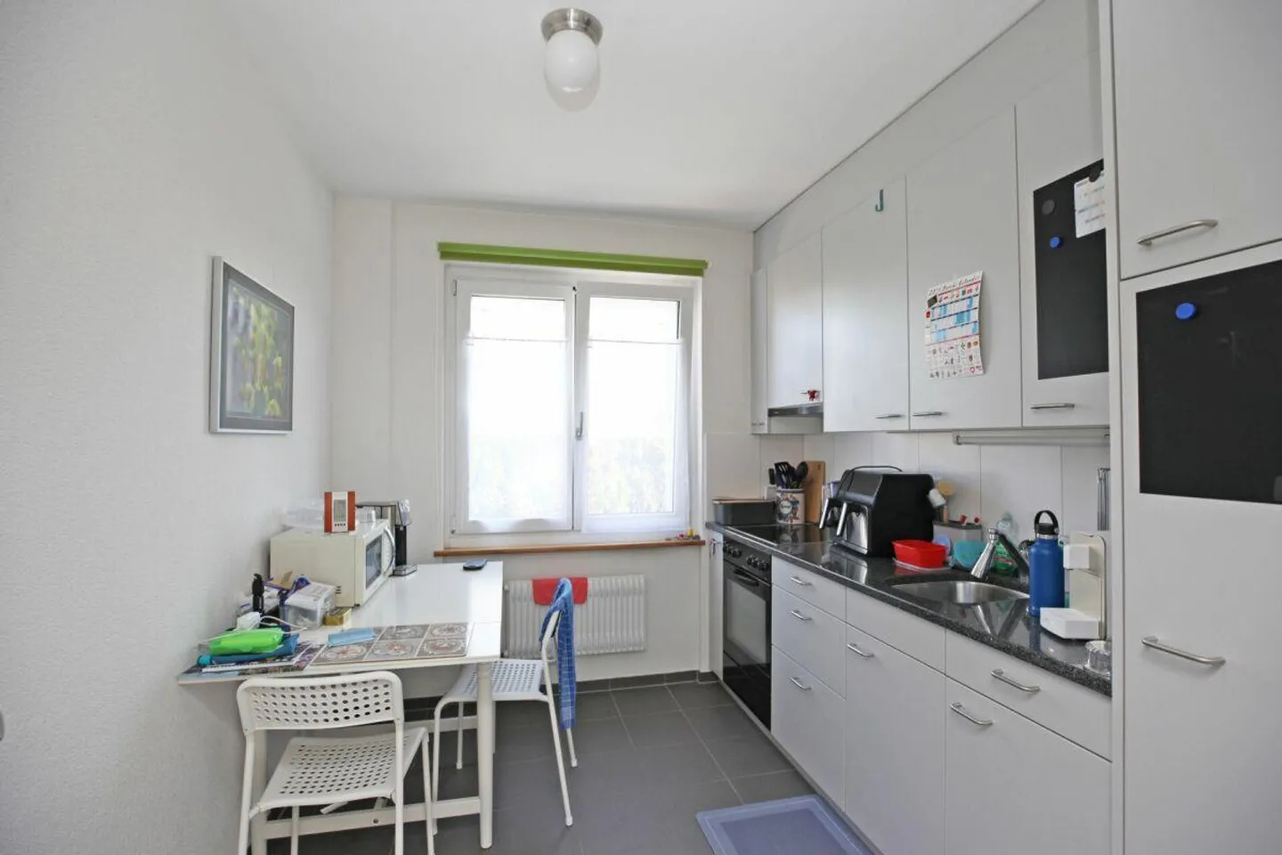 Charming 2-room apartment in a quiet location for rent - Photo 4 of 8