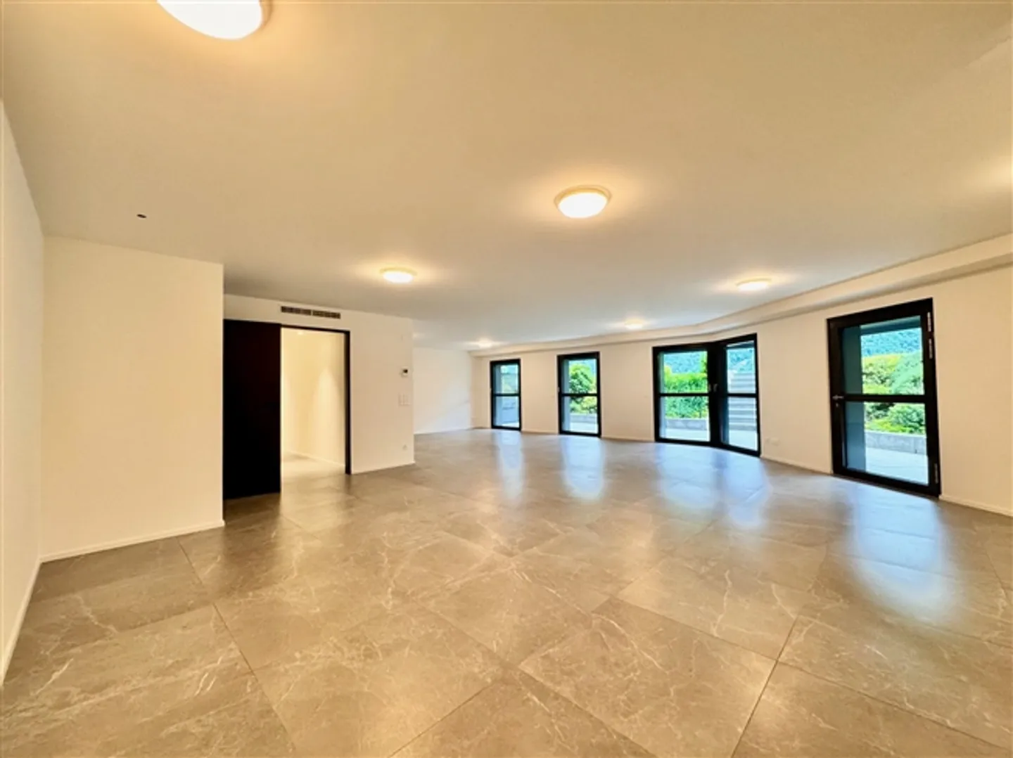 Prestigious Duplex Apartment New Residence in Lugano Castagnola - Photo 12 of 16