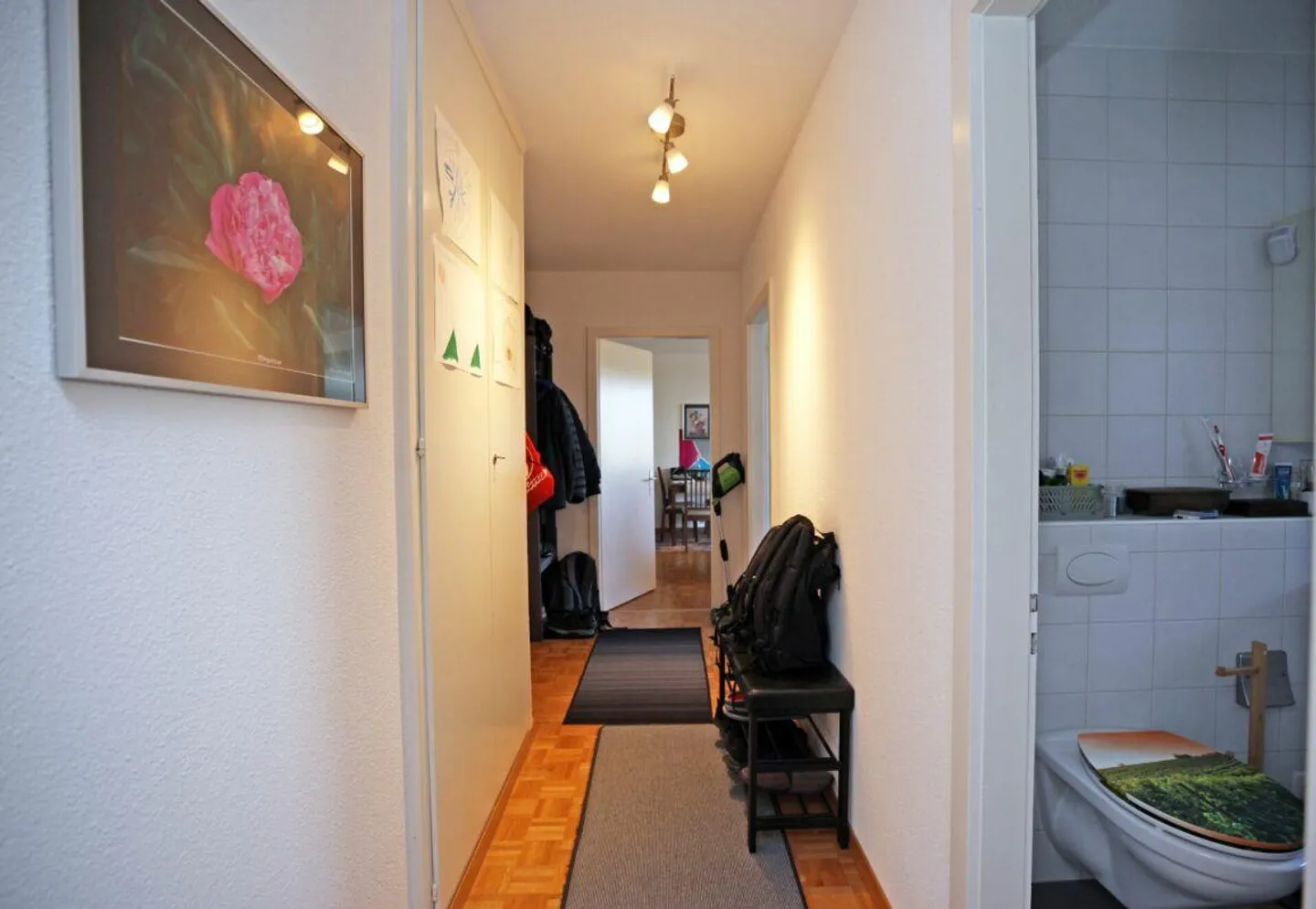 Charming 2-room apartment in a quiet location for rent - Photo 5 of 8