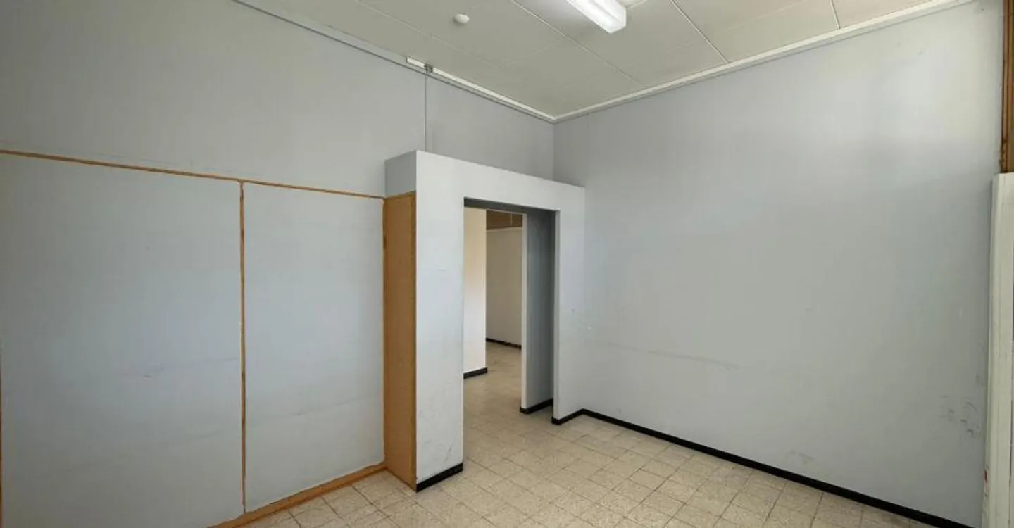 Espace Commercial à Sion - Photo 7 sur 9