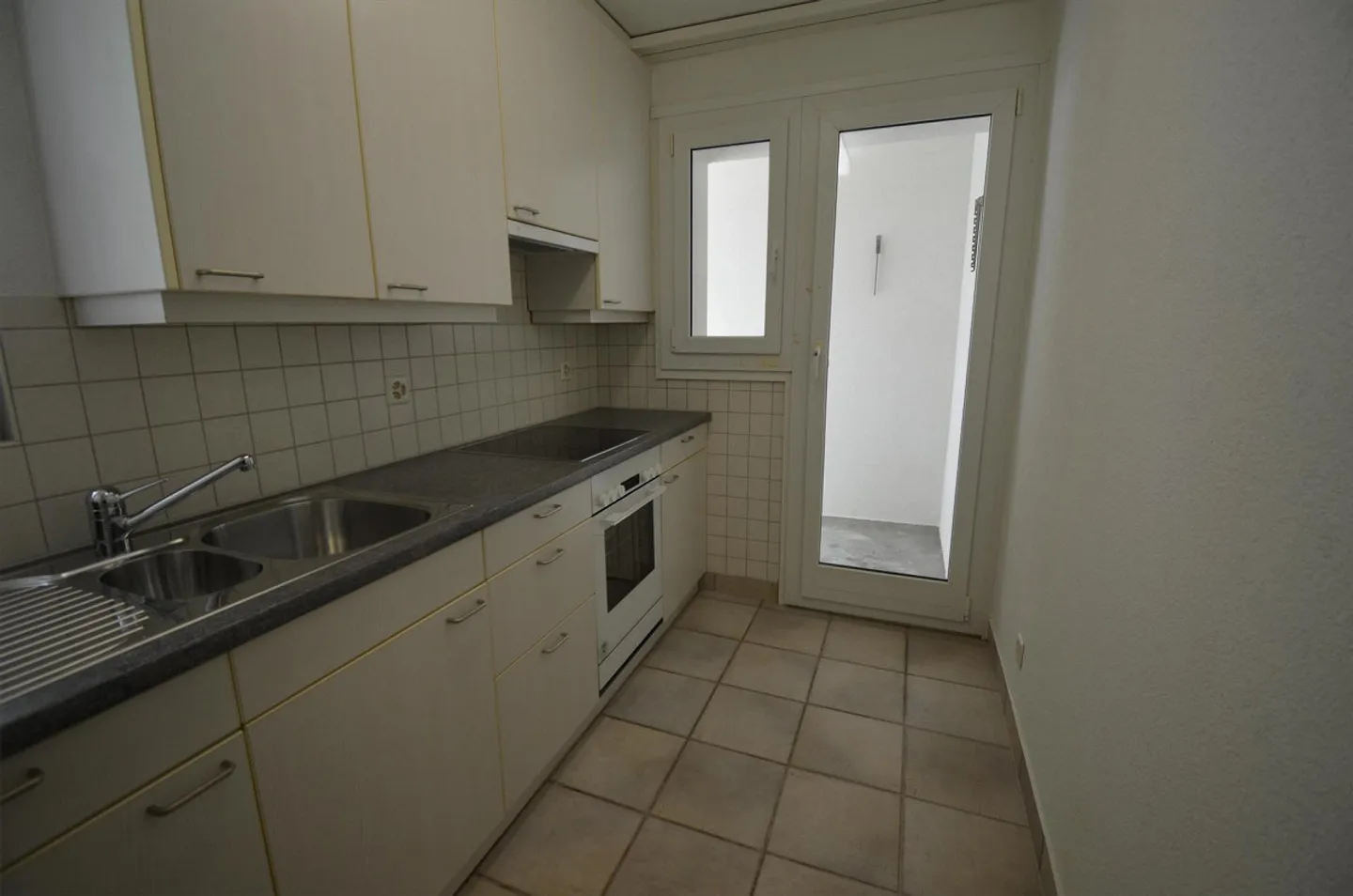 Emplacement central à Glattbrugg - Photo 4 sur 8