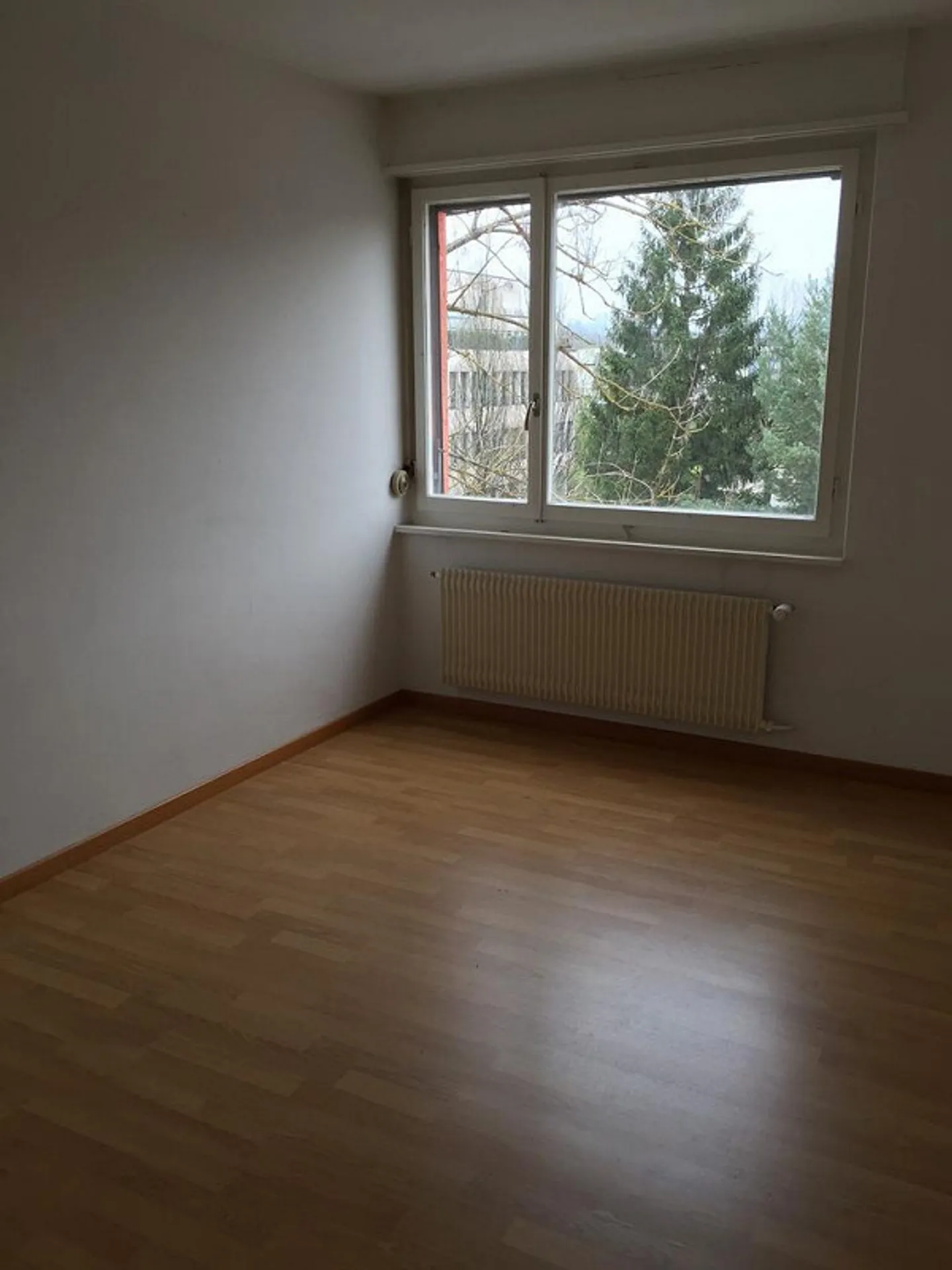 Zentrale 4.5-Zimmerwohnung mit Balkon - Foto 4 von 7
