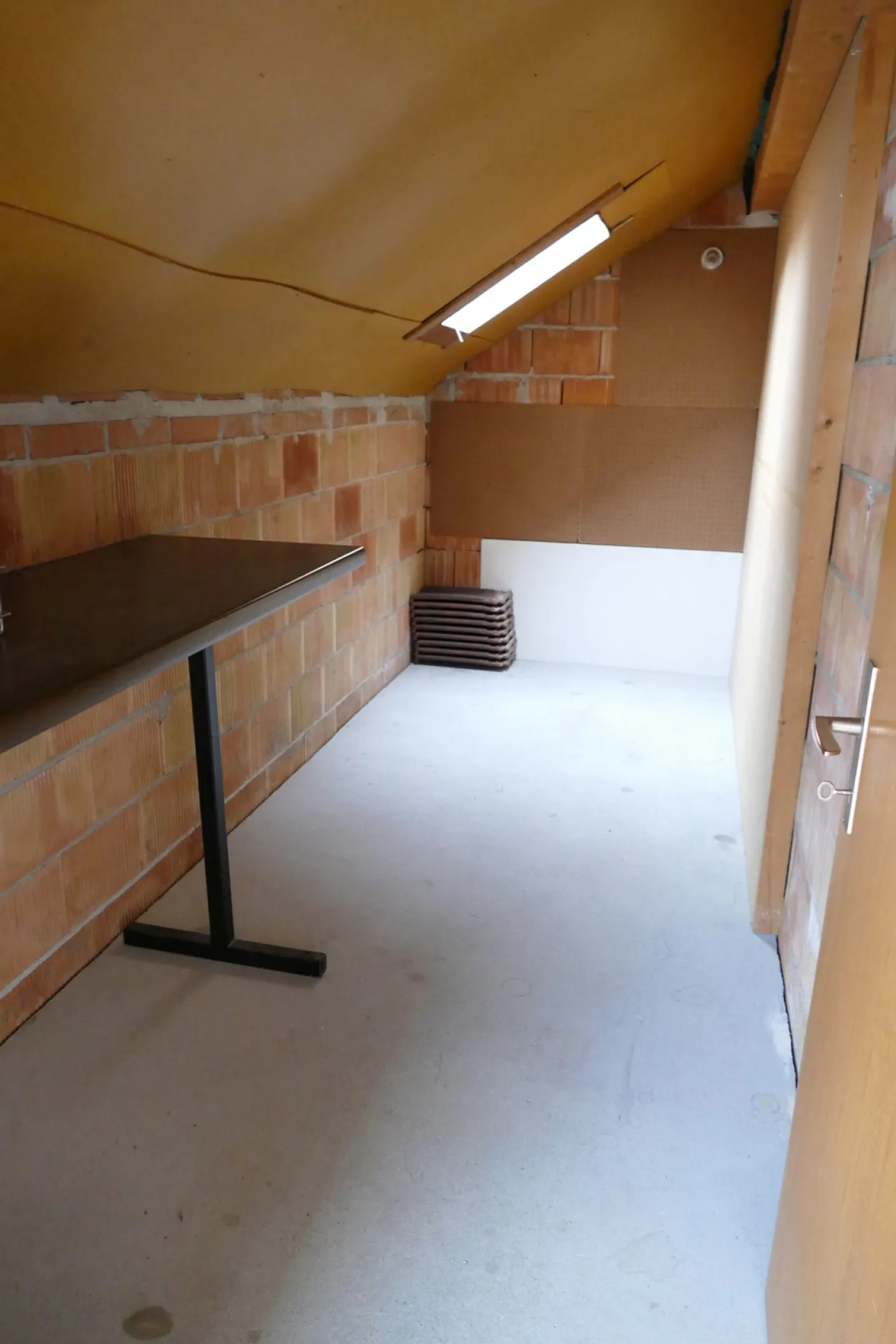 4.5-Room Attic Apartment, Kirchmattstrasse 7 - Photo 10 of 13
