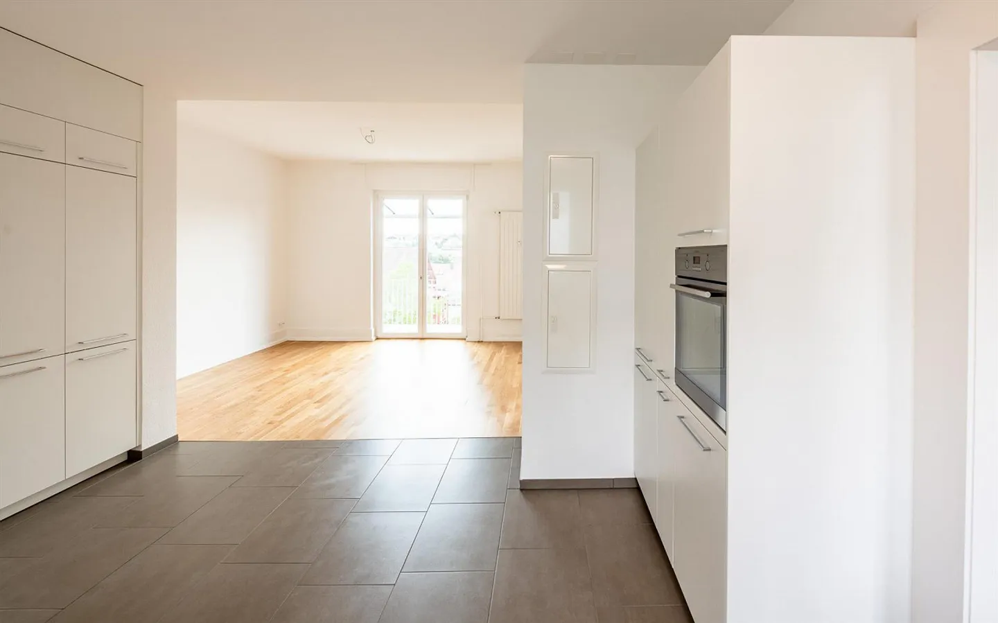 3.5-Room Apartment in Schaffhausen - Photo 2 of 10