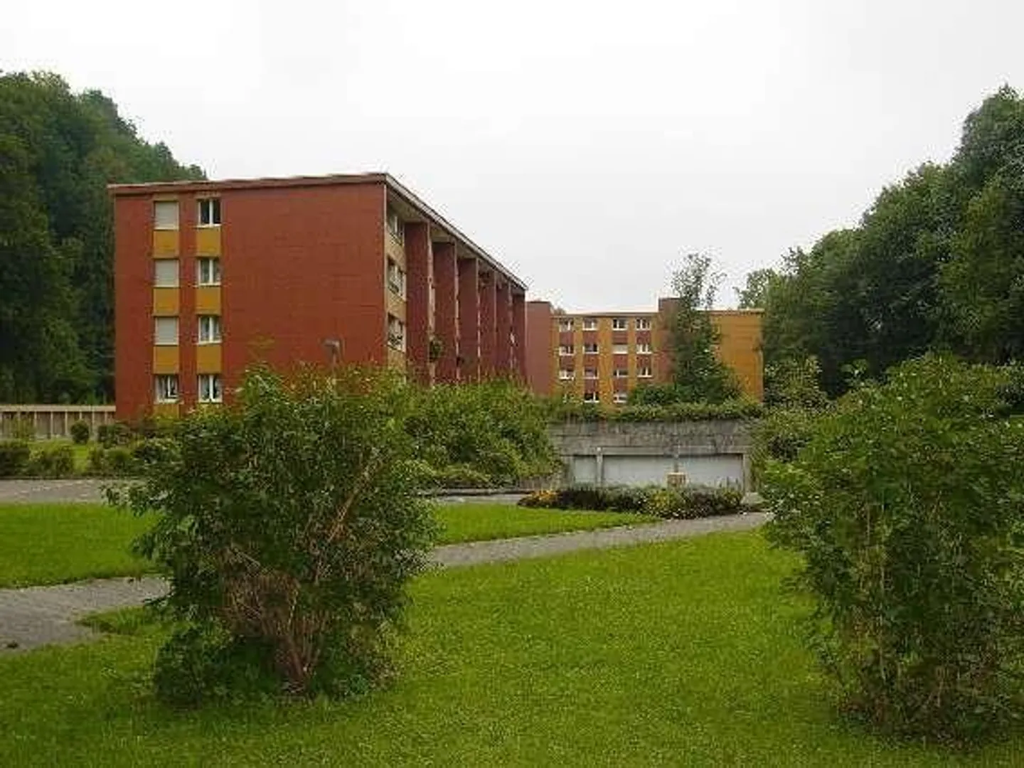 Underground parking spaces in Adliswil - Limited until 30.09.2027 - Photo 2 of 2