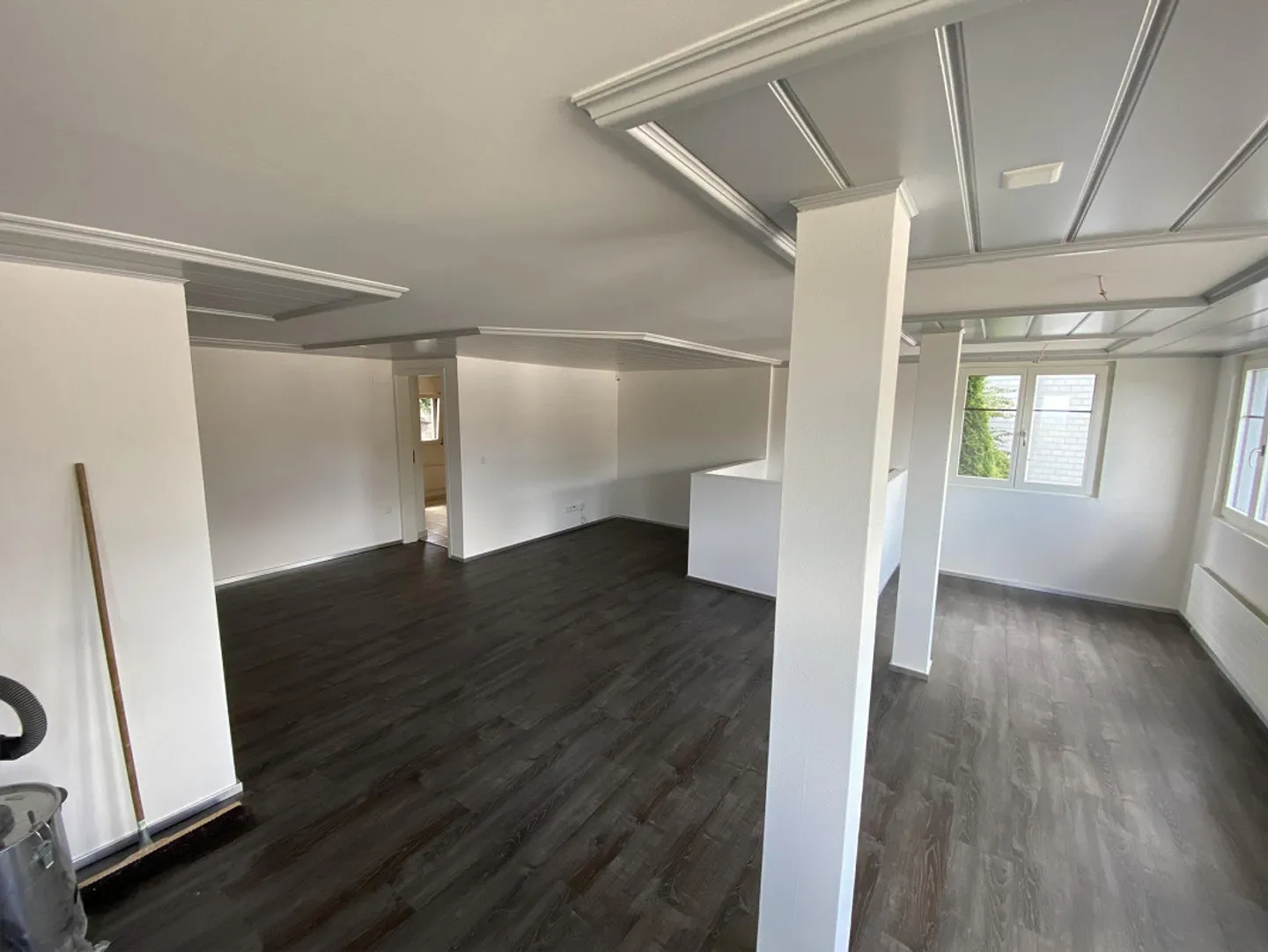 Ampio appartamento di 2,5 stanze in stile Appenzell - Foto 2 di 10