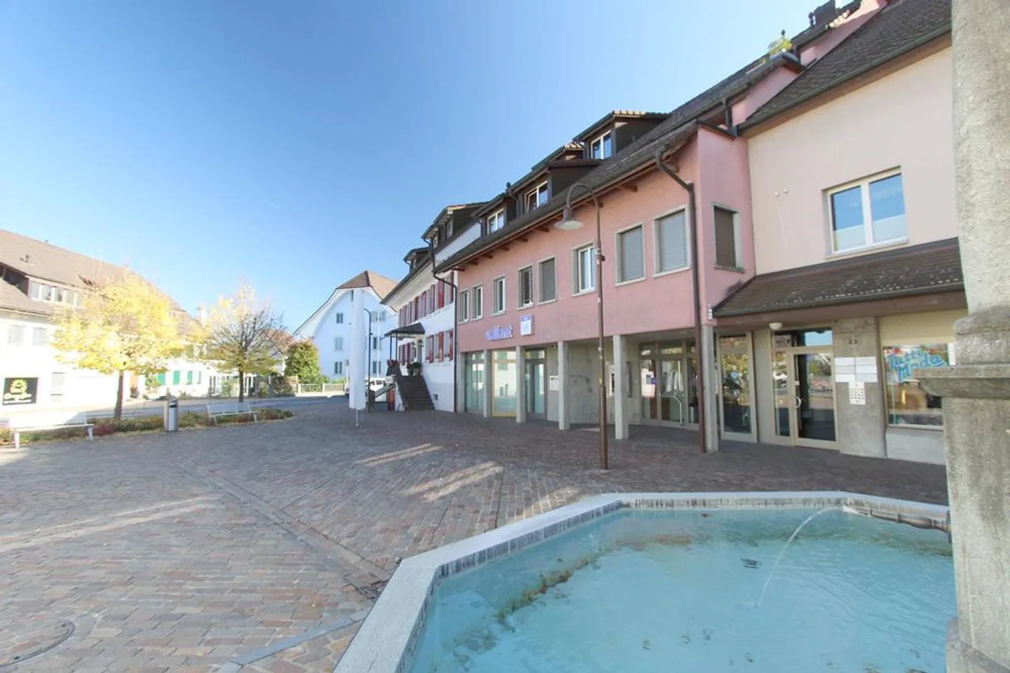 Appartement spacieux de 3,5 pièces à Seon - Photo 1 sur 5