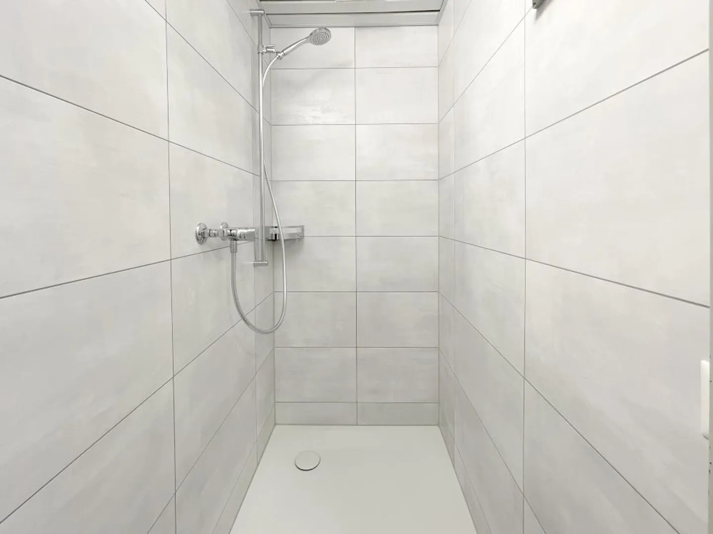 Appartement spacieux de 3,5 pièces à Seon - Photo 4 sur 5