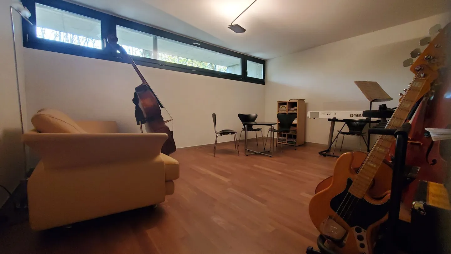 For Sale: Modern Detached 5.5 Family Home in Küttigen - Photo 11 of 15