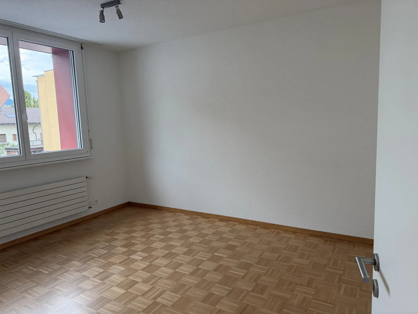 Vie spacieuse avec loggia couverte - Photo 9 sur 9