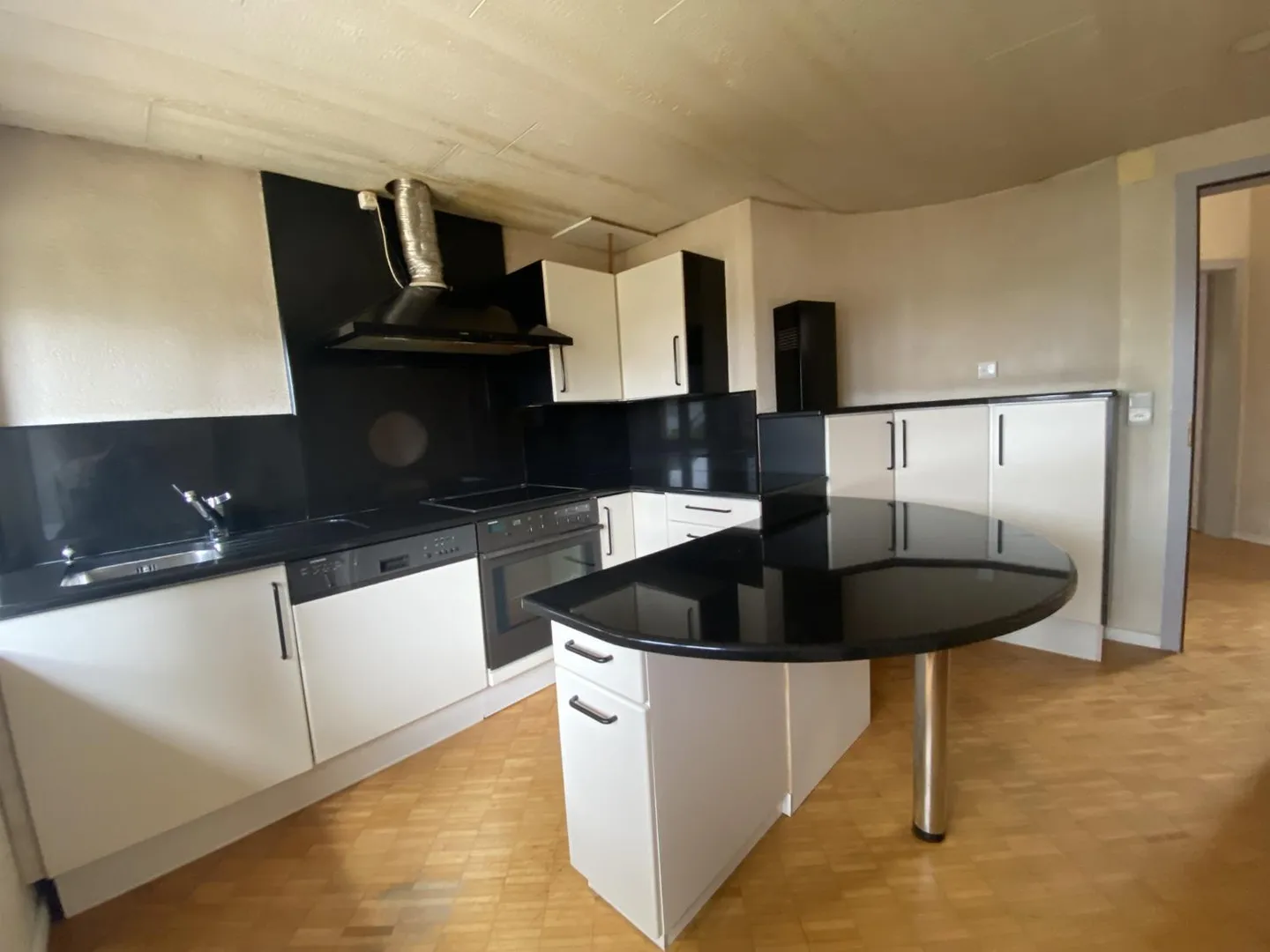 House - Photo 5 of 13