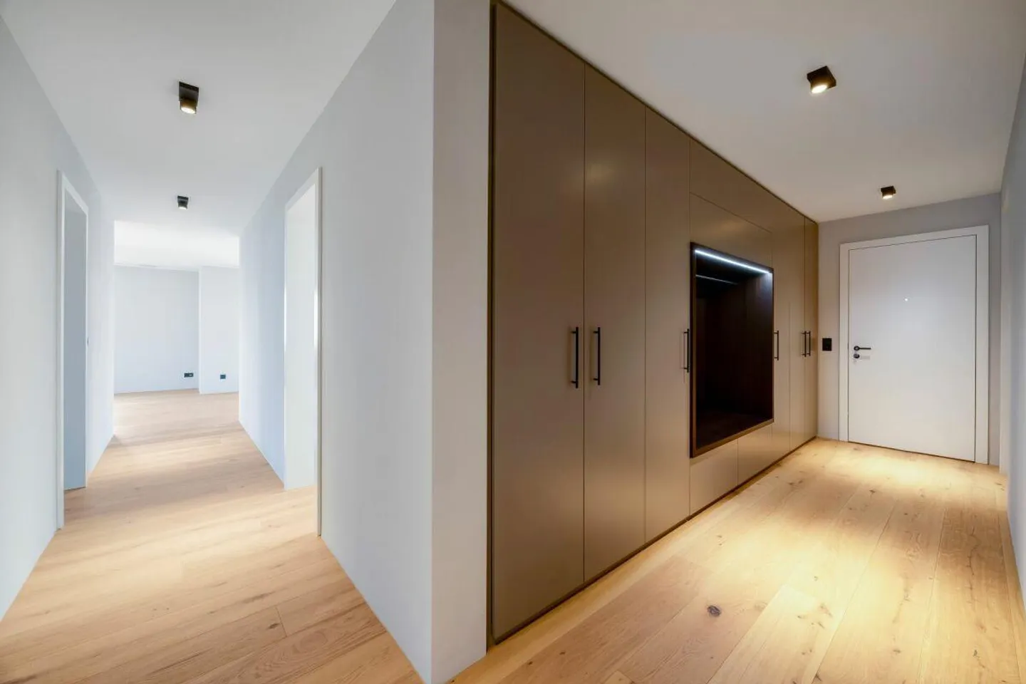 Vivere esclusivo di altissima classe - moderno, spazioso, ben pensato - Foto 3 di 4