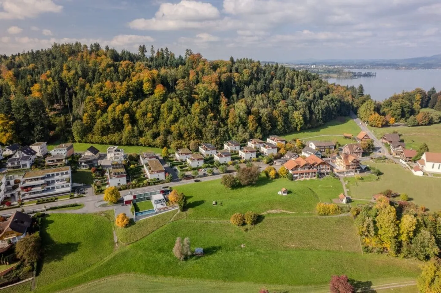 Mittelhaus an bevorzugter, ruhiger Lage - Foto 8 von 22