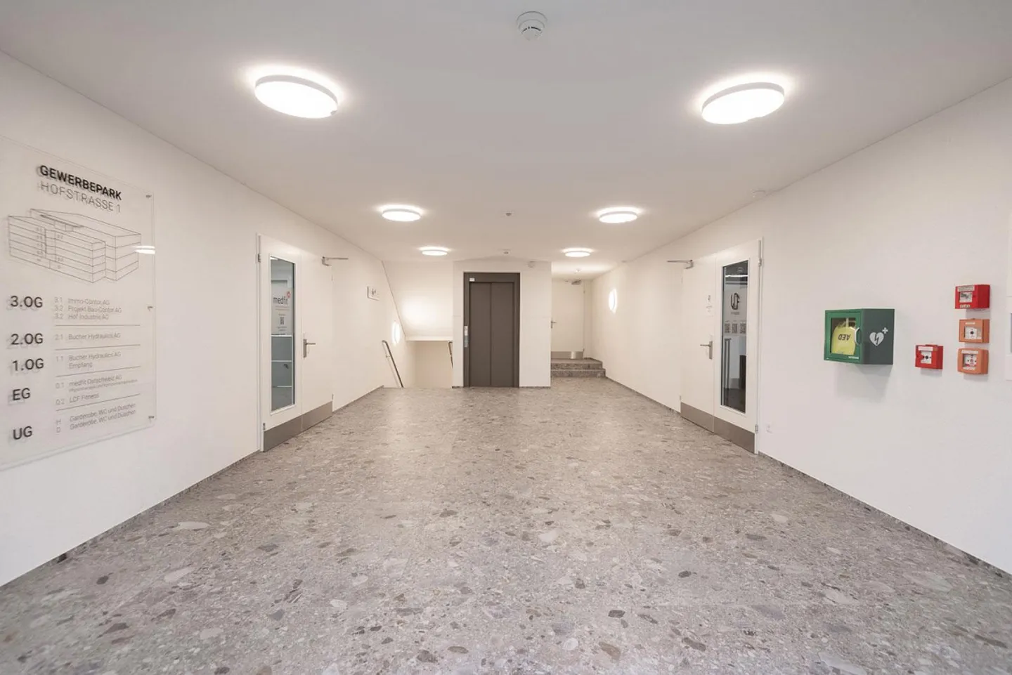 Nuovi Spazi Commerciali - Foto 2 di 15