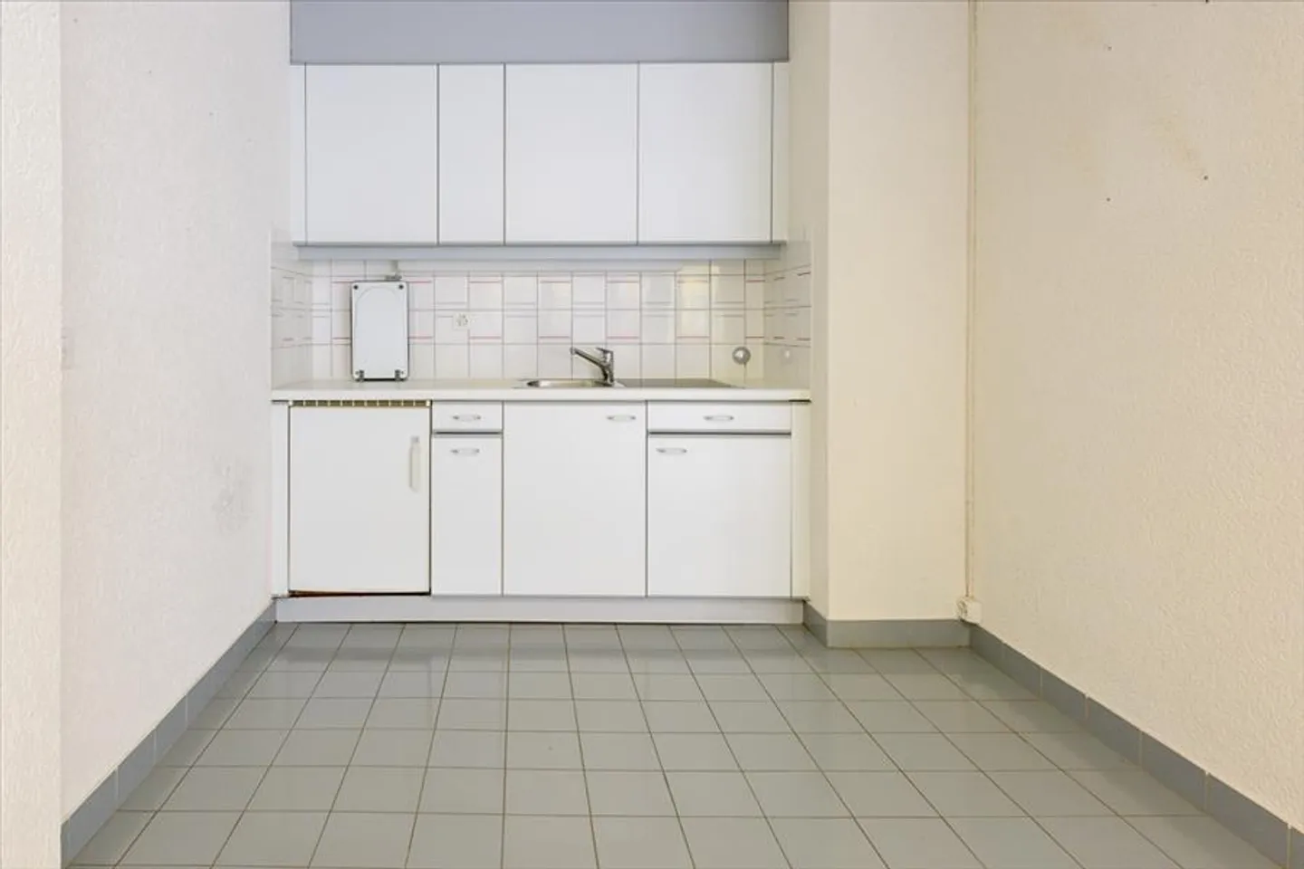 Espace Commercial Spacieux à Gland - Photo 3 sur 6