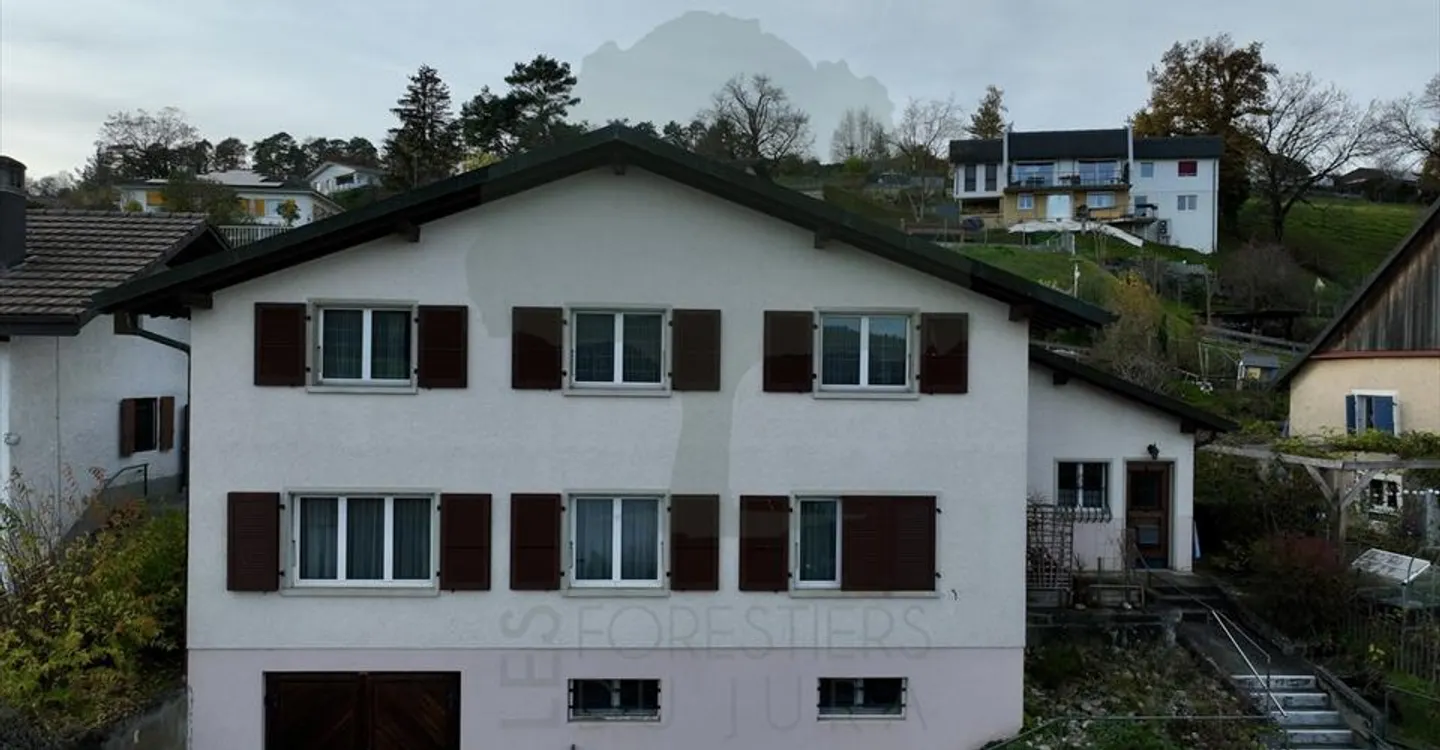 Charming house with great potential in Courtedoux - Photo 1 of 10