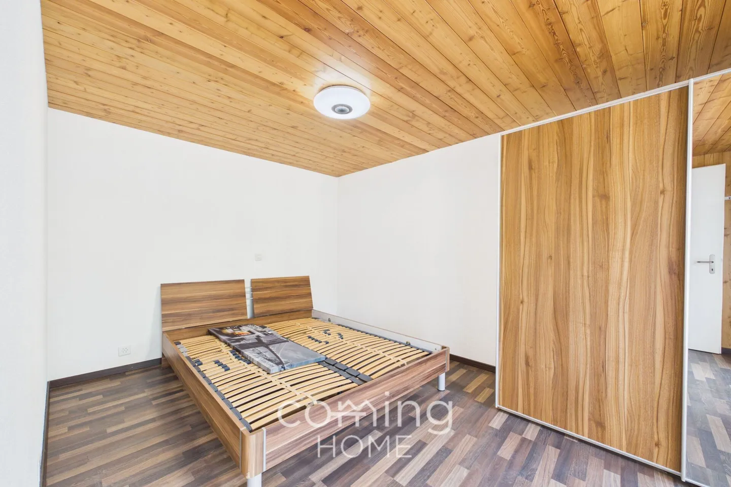 Maison alpine bifamiliale avec vue panoramique, terrasses, écurie et double garage - Unterems - Photo 12 sur 20